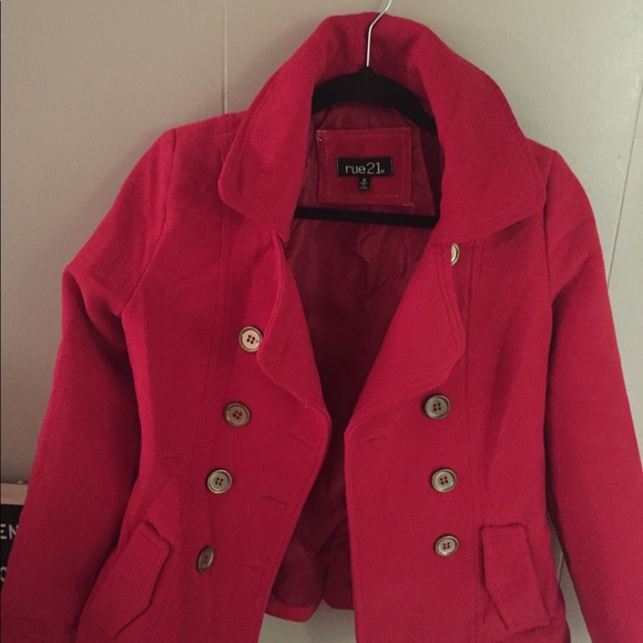 Rue 21 - Picture 1 of 5